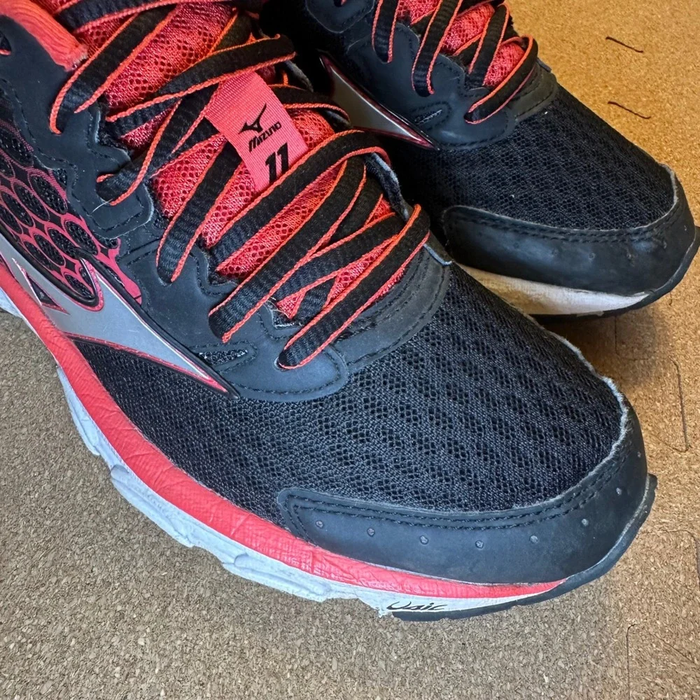 Mizuno Wave Inspire 11 Womens Size 6.5 Running Shoes Black Pink Silver Sneakers‎
